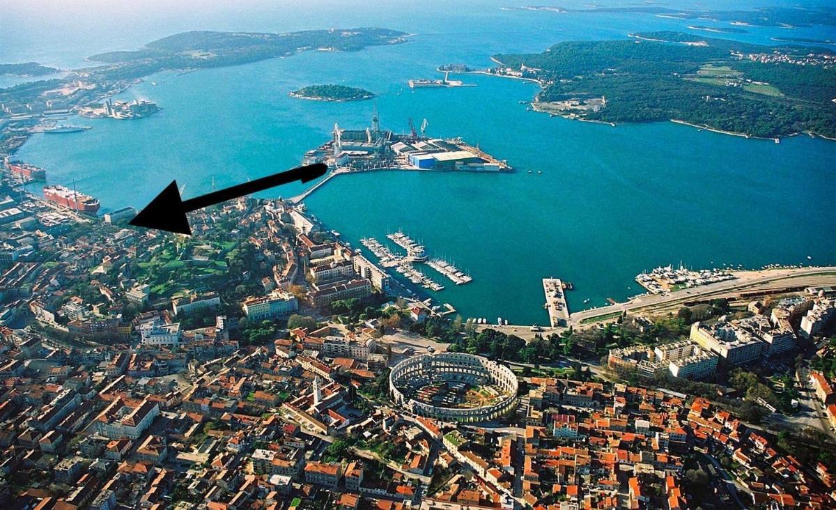 La Dolce Vita Luxury II Apartments With Best Free Private Parking In Center Pula Dış mekan fotoğraf